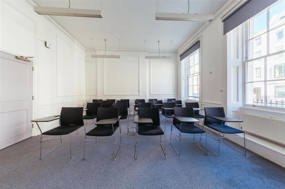John Adams Hall Londres Extérieur photo
